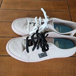 G By Guess Oadie 2 Casual Sneakers Quilted Pattern Pink Size 9